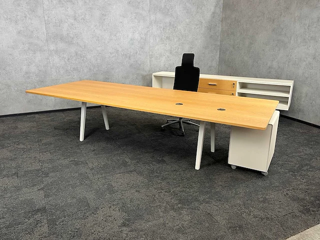 Vitra - kantoor opstelling 320x120 - afbeelding 22 van  38