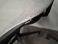Vitra - medapal mesh wit - bureaustoel (2x) - afbeelding 3 van  4