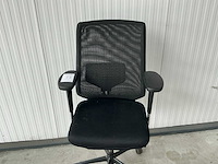 Vitra - mesh - desk chair - afbeelding 4 van  5