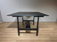 Vitra - tyde - showroommodel - elektrisch verstelbaar bureau - desk - afbeelding 4 van  13