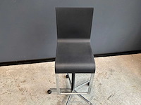 Vitra .03 baliestoel (2x) - afbeelding 4 van  6