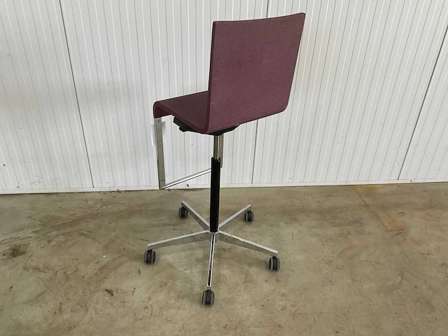Vitra .04 barkruk - afbeelding 3 van  3