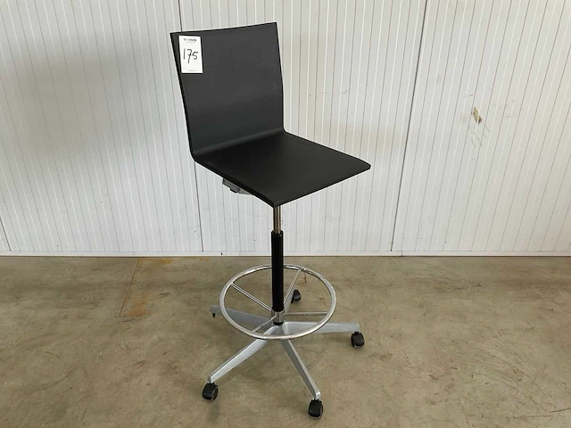 Vitra .04 barkruk - afbeelding 4 van  4