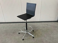 Vitra .04 barkruk