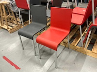 Vitra 44004100 kantinestoel (22x) - afbeelding 1 van  3