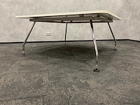 Vitra ad hoc/ alias - 8 persoons design set 160x160 - afbeelding 17 van  27