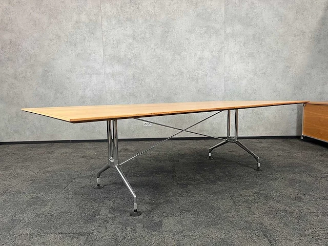 Vitra adhoc - 6p vergaderset 250x120 met dressoir - afbeelding 9 van  32