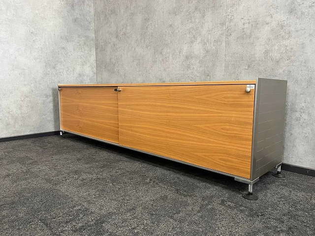 Vitra adhoc - 6p vergaderset 250x120 met dressoir - afbeelding 15 van  32