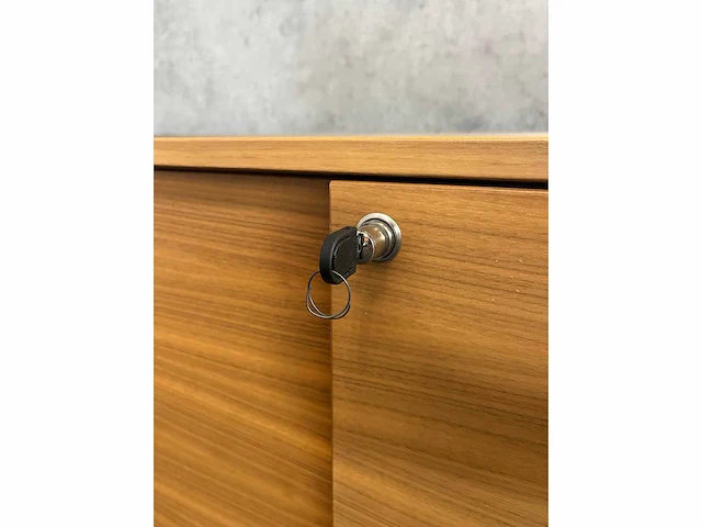 Vitra adhoc - 6p vergaderset 250x120 met dressoir - afbeelding 19 van  32