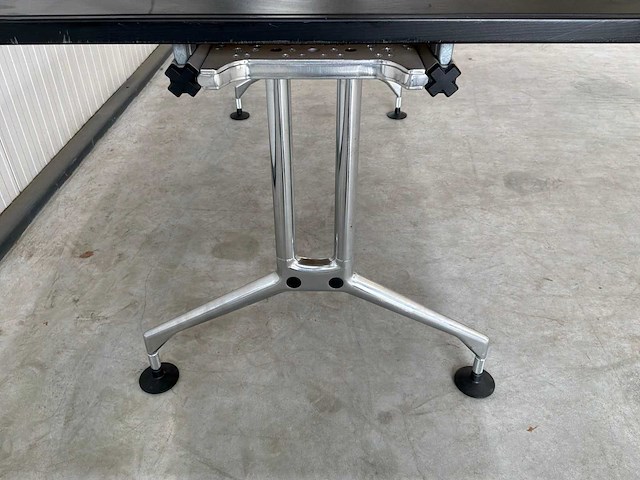 Vitra adhoc bureautafel leder top - afbeelding 4 van  4