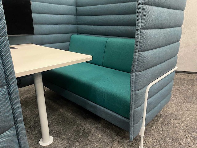 Vitra alcove cabin - design werkplek met tv - afbeelding 31 van  38