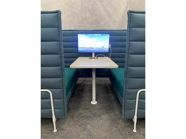 Vitra alcove cabin - design werkplek met tv - afbeelding 36 van  38