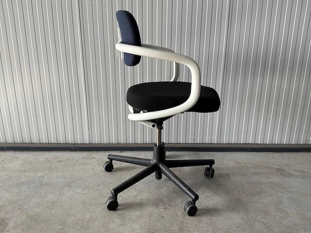 Vitra allstar vergaderstoel - afbeelding 4 van  6