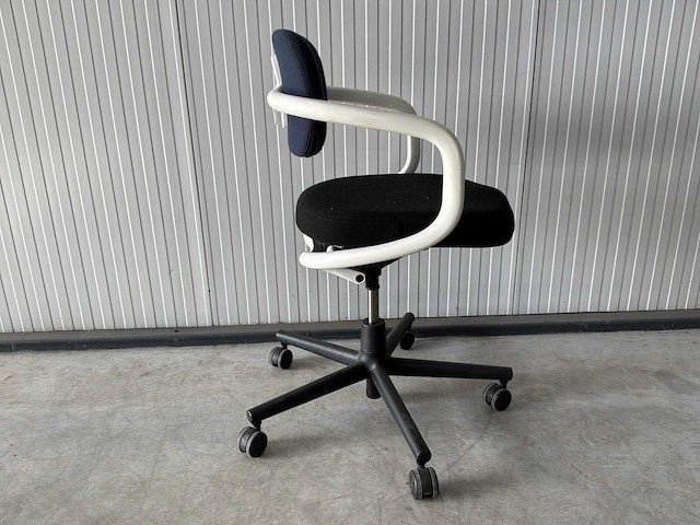 Vitra allstar vergaderstoel - afbeelding 4 van  6