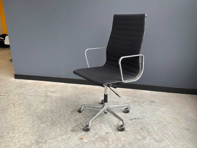 Vitra bureaustoel - afbeelding 1 van  1