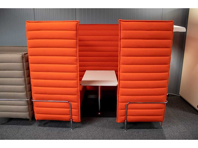 Vitra cabin alcove high back overlegplek - afbeelding 1 van  8