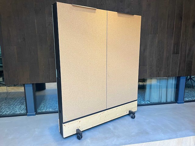 Vitra dancing wall - akoestisch prikboard h200 - afbeelding 1 van  10