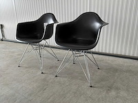 Vitra dar eetkamerstoel (2x) - afbeelding 1 van  6