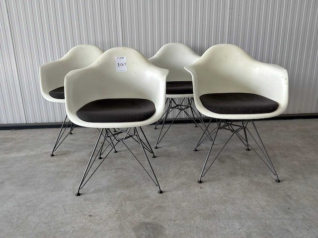 Vitra dar eetkamerstoel (4x) - afbeelding 2 van  6