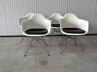 Vitra dar eetkamerstoel (4x) - afbeelding 2 van  6