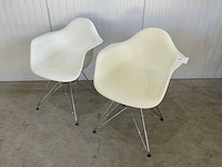 Vitra dar vergaderstoel (2x)