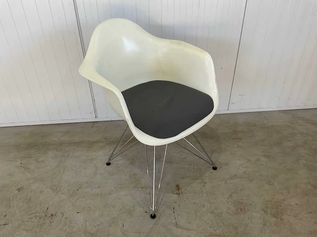 Vitra dar vergaderstoel (3x) - afbeelding 5 van  6