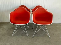 Vitra dar vergaderstoel (4x)