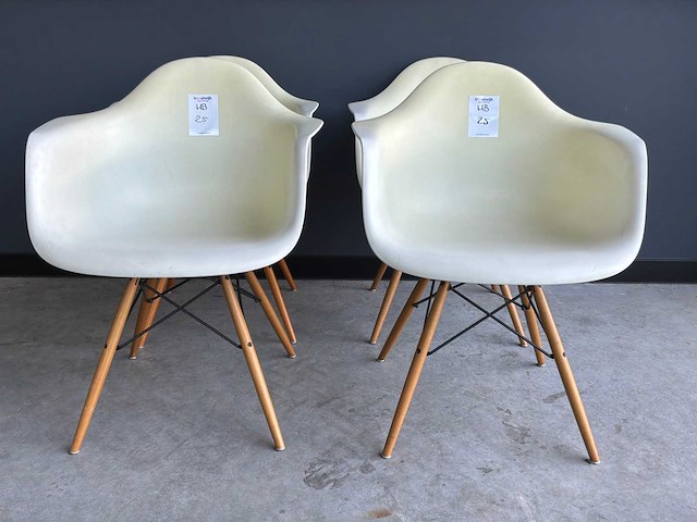 Vitra daw vergaderstoel (4x) - afbeelding 1 van  5