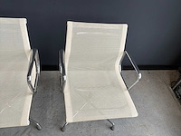Vitra ea 108 stoel (4x) - afbeelding 6 van  8
