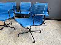 Vitra ea 108 stoel (5x)