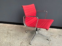 Vitra ea 108 stoel - afbeelding 2 van  6