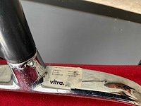 Vitra ea 108 stoel - afbeelding 6 van  6