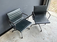 Vitra ea 108 vergaderstoel (2x) - afbeelding 2 van  7