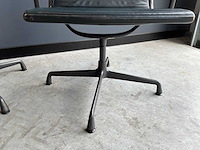 Vitra ea 108 vergaderstoel (2x) - afbeelding 5 van  7