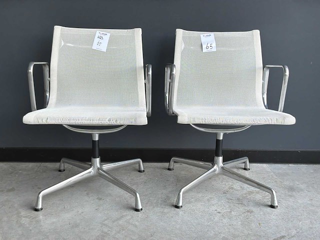 Vitra ea108 netweave vergaderstoel (2x) - afbeelding 1 van  6