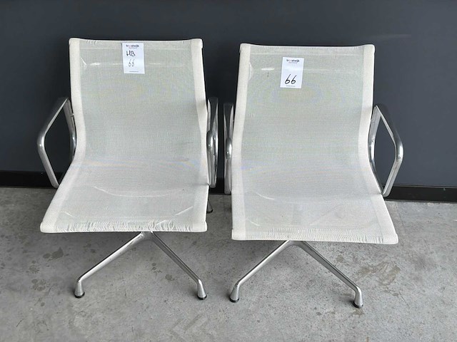 Vitra ea108 netweave vergaderstoel (2x) - afbeelding 2 van  6