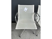 Vitra ea108 netweave vergaderstoel (2x) - afbeelding 4 van  5
