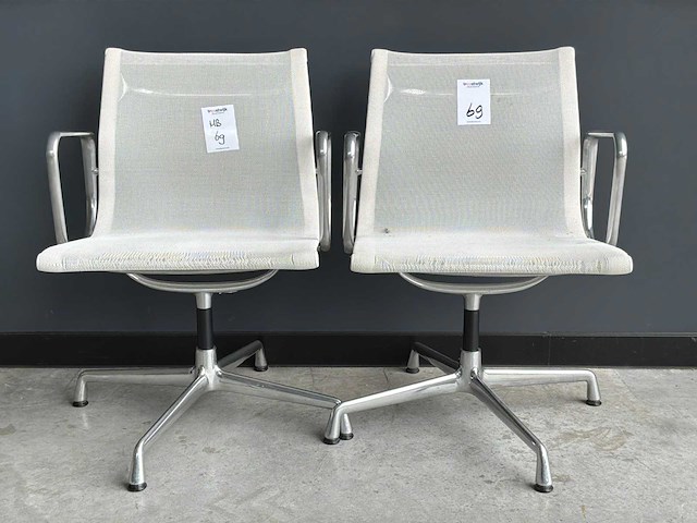 Vitra ea108 netweave vergaderstoel (2x) - afbeelding 1 van  5