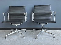 Vitra ea108 vergaderstoel (2x) - afbeelding 1 van  10