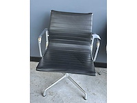 Vitra ea108 vergaderstoel (2x) - afbeelding 4 van  10