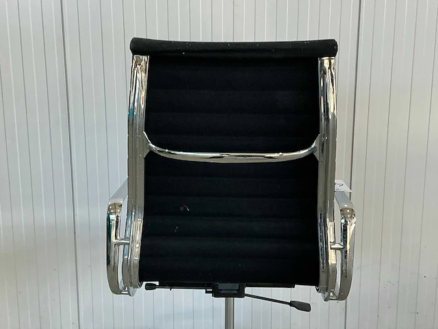 Vitra ea119 bureaustoel - afbeelding 3 van  5