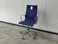 Vitra ea119 vergaderstoel - afbeelding 2 van  7