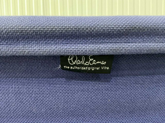 Vitra ea119 vergaderstoel - afbeelding 8 van  8