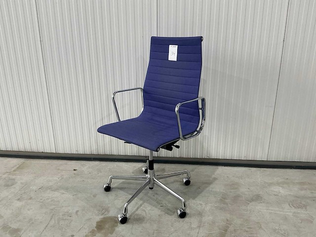Vitra ea119 vergaderstoel - afbeelding 2 van  7