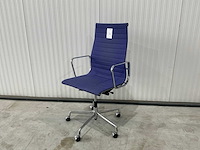 Vitra ea119 vergaderstoel - afbeelding 2 van  7