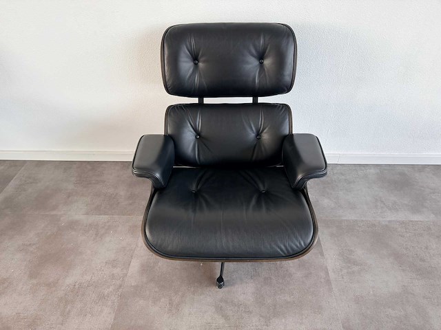 Vitra eames - loungestoel (c) - afbeelding 3 van  6