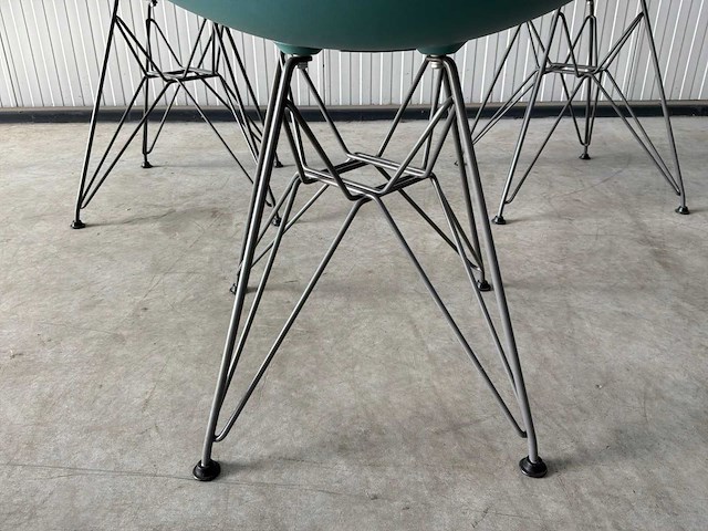 Vitra eames dsr eetkamerstoel (3x) - afbeelding 5 van  5