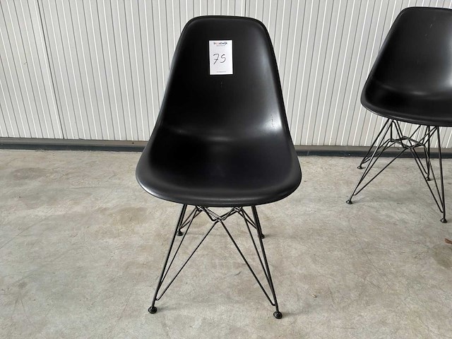Vitra eames dsr eetkamerstoel (4x) - afbeelding 4 van  7