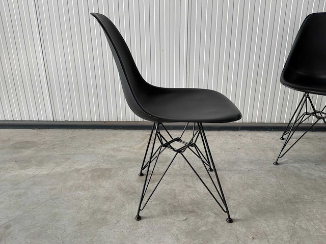 Vitra eames dsr eetkamerstoel (4x) - afbeelding 5 van  7