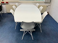 Vitra eames dsr ovaal/bootvormig vergadertafel - afbeelding 8 van  8